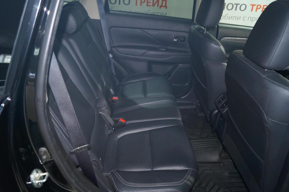 Mitsubishi Outlander III Рестайлинг 3 Екатеринбург  - изображение 6