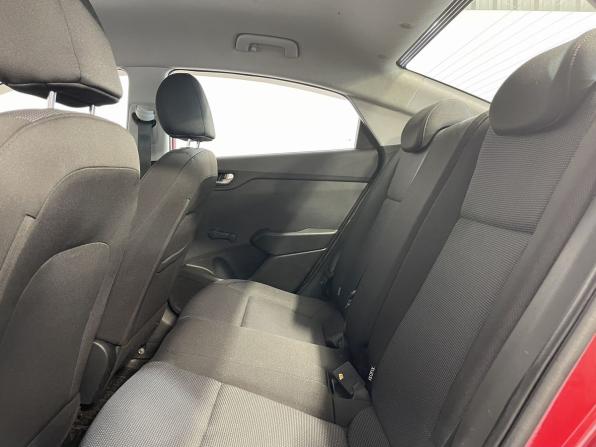 Hyundai Solaris II с пробегом 2017 года, цена 899 900 рублей, 151818 км, седан, Автокод Объявления