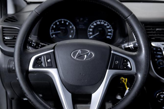 Hyundai Solaris I с пробегом 2011 года, цена 869 000 рублей, 197180 км, седан, Автокод Объявления