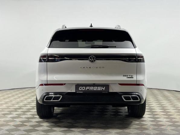 Volkswagen Tavendor I с пробегом 2024 года, цена 4 965 900 рублей, 46285 км, внедорожник, Автокод Объявления