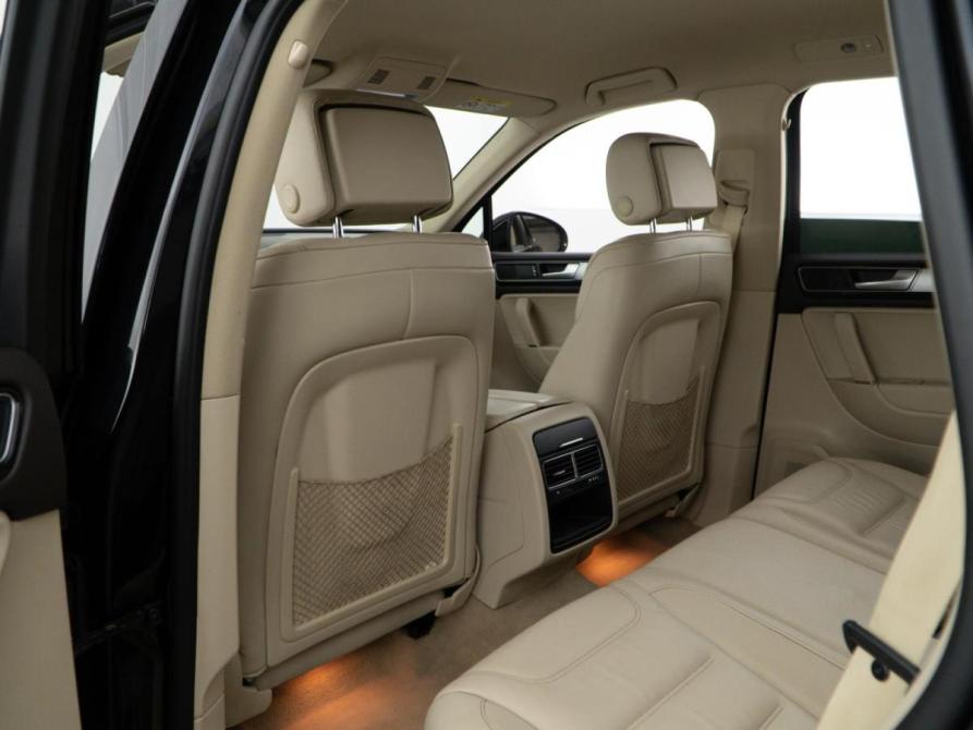 Volkswagen Touareg II Рестайлинг Москва  - изображение 11
