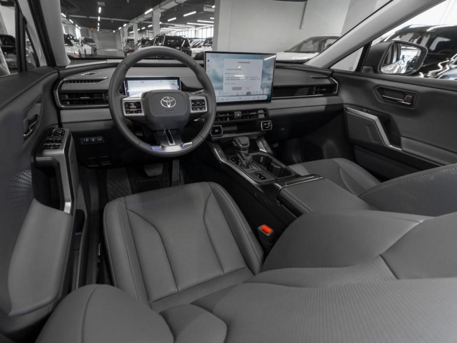 Toyota RAV4 VI (XA60) Москва  - изображение 7