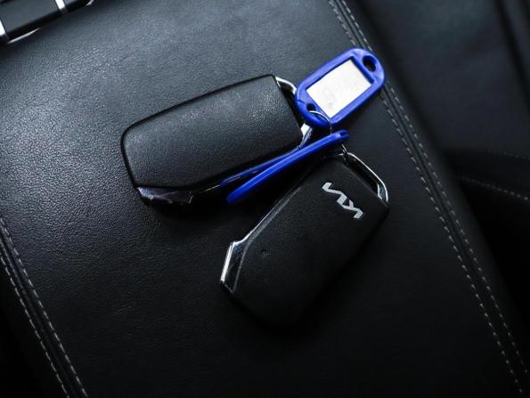 Kia Sorento IV с пробегом 2022 года, цена 4 379 000 рублей, 83795 км, внедорожник, Автокод Объявления