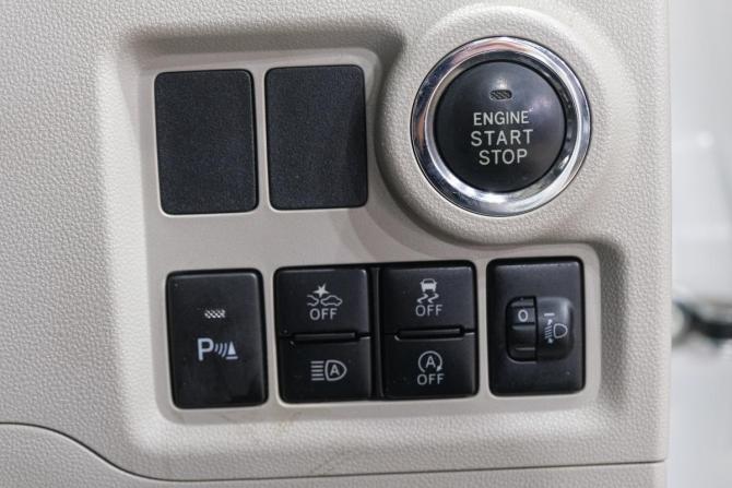 Toyota Passo III с пробегом 2019 года, цена 999 000 рублей, 114000 км, хэтчбек, Автокод Объявления