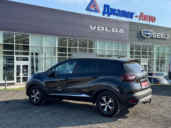 Renault Kaptur I с пробегом 2018 года, цена 1 520 000 рублей, 159783 км, внедорожник, Автокод Объявления