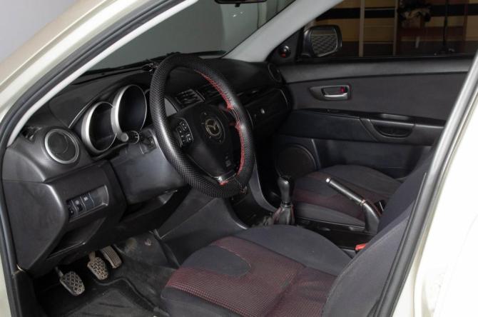 Mazda 3 I (BK) с пробегом 2005 года, цена 619 000 рублей, 219300 км, седан, Автокод Объявления