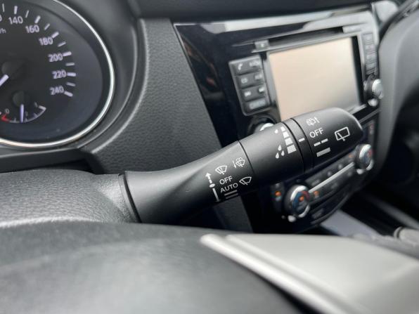 Nissan Qashqai II с пробегом 2017 года, цена 1 860 000 рублей, 108219 км, внедорожник, Автокод Объявления