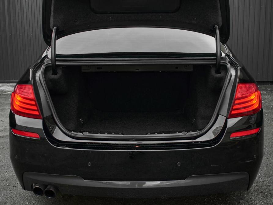 BMW 5 серии VI (F10/F11/F07) Рестайлинг Екатеринбург  - изображение 8