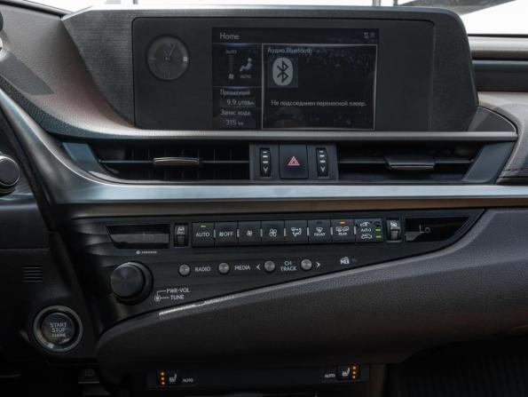 Lexus ES VII с пробегом 2018 года, цена 3 070 500 рублей, 167888 км, седан, Автокод Объявления