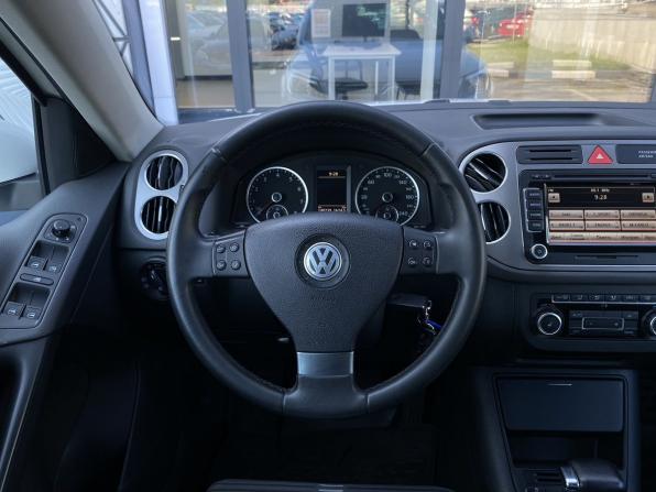 Volkswagen Tiguan I с пробегом 2010 года, цена 1 199 000 рублей, 140236 км, внедорожник, Автокод Объявления