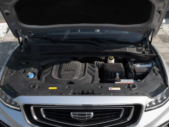 Geely Atlas Pro с пробегом 2022 года, цена 1 870 000 рублей, 49170 км, внедорожник, Автокод Объявления