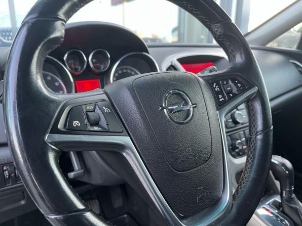 Opel Astra J с пробегом 2010 года, цена 630 000 рублей, 191000 км, хэтчбек, Автокод Объявления