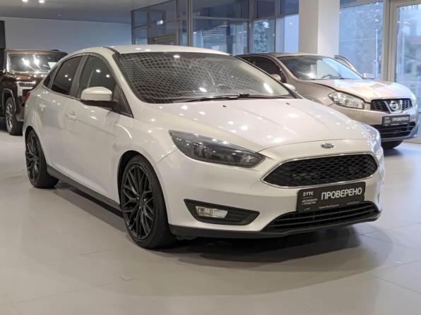 Ford Focus III Рестайлинг с пробегом 2017 года, цена 977 000 рублей, 157196 км, седан, Автокод Объявления