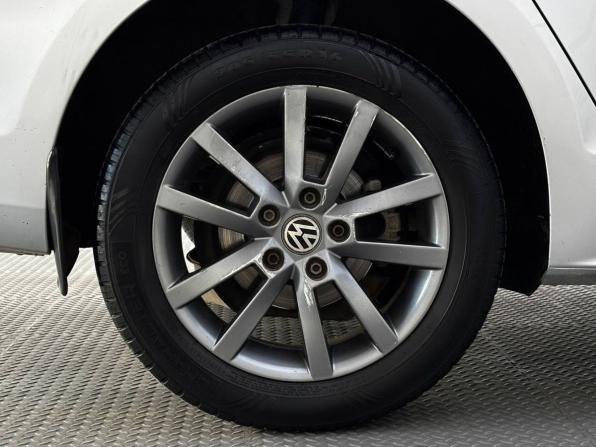 Volkswagen Jetta VI с пробегом 2013 года, цена 849 000 рублей, 261842 км, седан, Автокод Объявления