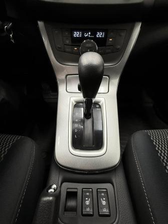 Nissan Tiida II с пробегом 2015 года, цена 935 000 рублей, 152449 км, хэтчбек, Автокод Объявления