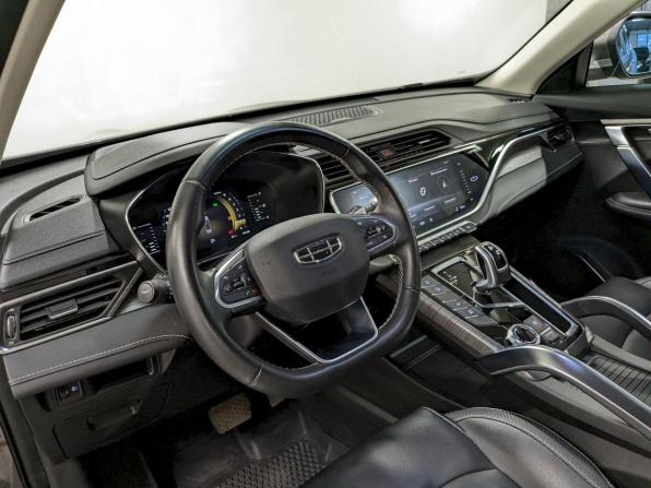 Geely Atlas Pro с пробегом 2023 года, цена 2 190 000 рублей, 49300 км, внедорожник, Автокод Объявления