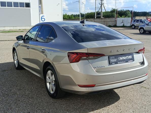 Skoda Octavia IV (A8) с пробегом 2021 года, цена 2 450 000 рублей, 53643 км, лифтбек, Автокод Объявления