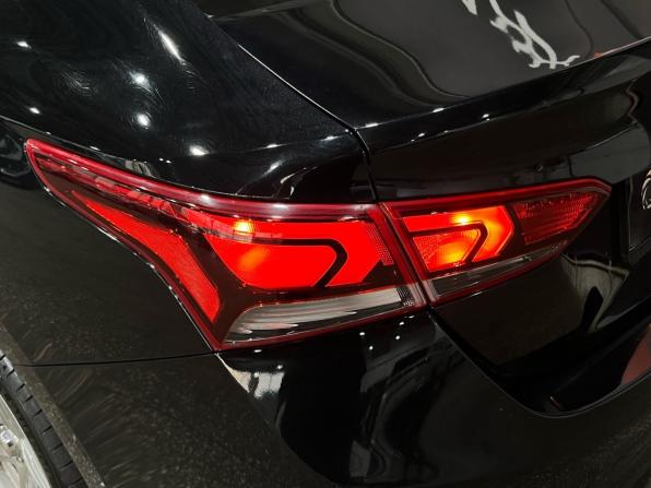 Hyundai Solaris II с пробегом 2017 года, цена 1 140 000 рублей, 132729 км, седан, Автокод Объявления