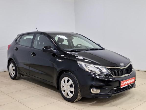 Kia Rio III Рестайлинг с пробегом 2017 года, цена 1 245 000 рублей, 74103 км, хэтчбек, Автокод Объявления