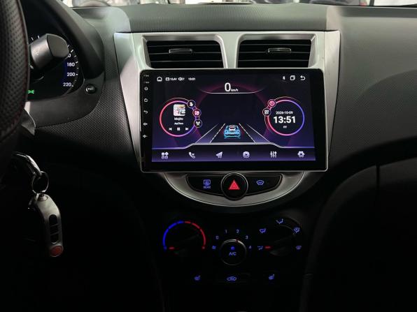 Hyundai Solaris I Рестайлинг с пробегом 2014 года, цена 1 100 000 рублей, 89500 км, седан, Автокод Объявления