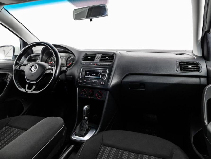 Volkswagen Polo V Рестайлинг Санкт-Петербург  - изображение 9