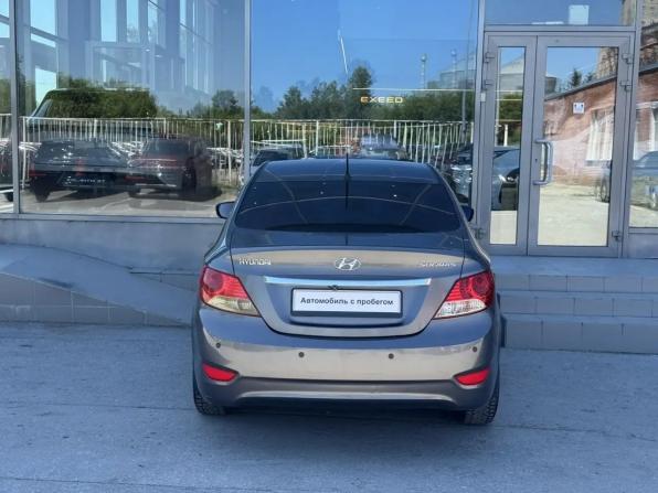 Hyundai Solaris I с пробегом 2011 года, цена 800 000 рублей, 219986 км, седан, Автокод Объявления