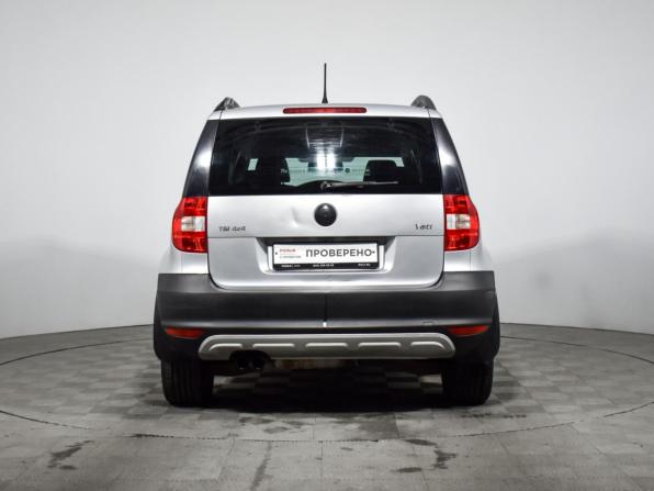 Skoda Yeti I с пробегом 2013 года, цена 1 080 000 рублей, 112954 км, внедорожник, Автокод Объявления