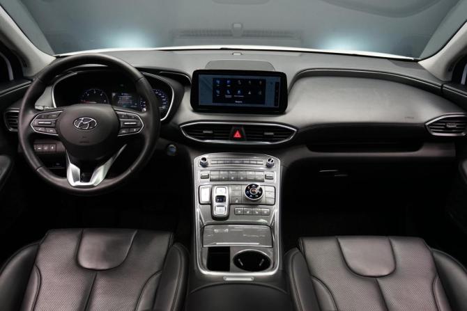 Hyundai Santa Fe IV Рестайлинг с пробегом 2021 года, цена 4 099 000 рублей, 77082 км, внедорожник, Автокод Объявления