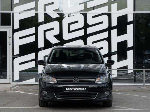 Volkswagen Polo V с пробегом 2013 года, цена 770 000 рублей, 208671 км, седан, Автокод Объявления