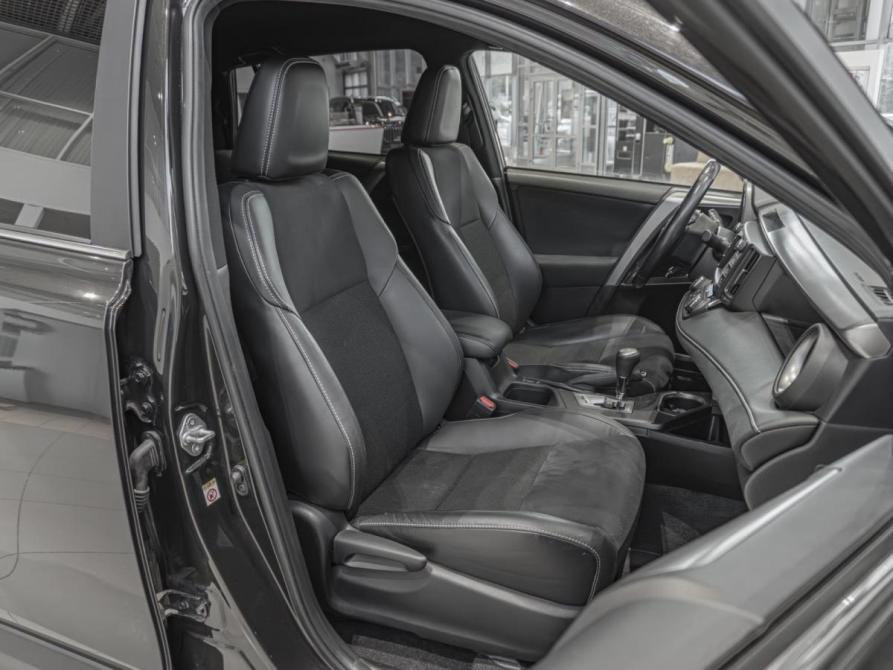 Toyota RAV4 IV (XA40) Рестайлинг Мурманск  - изображение 8