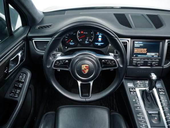 Porsche Macan I с пробегом 2014 года, цена 3 099 000 рублей, 115144 км, внедорожник, Автокод Объявления