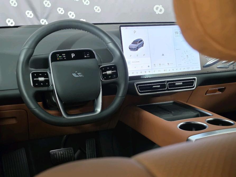 Li Auto (Lixiang) L9 I Рестайлинг Новосибирск  - изображение 22