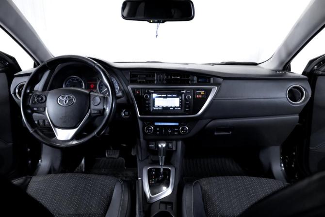 Toyota Auris II с пробегом 2013 года, цена 999 000 рублей, 215315 км, хэтчбек, Автокод Объявления