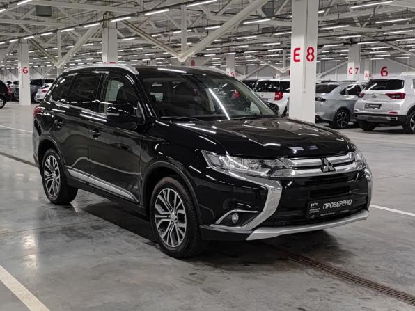 Mitsubishi Outlander III Рестайлинг 2 с пробегом 2015 года, цена 1 550 000 рублей, 188210 км, внедорожник, Автокод Объявления