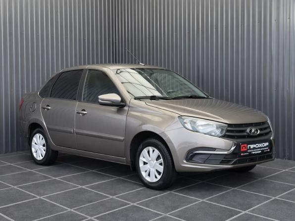 Lada (ВАЗ) Granta I Рестайлинг с пробегом 2021 года, цена 817 000 рублей, 72259 км, седан, Автокод Объявления