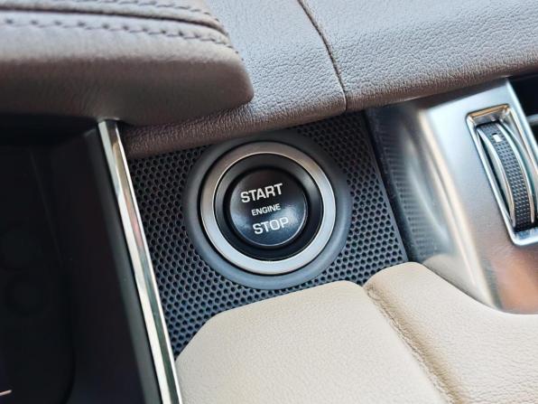 Land Rover Range Rover Sport II Рестайлинг с пробегом 2018 года, цена 4 840 000 рублей, 149428 км, внедорожник, Автокод Объявления