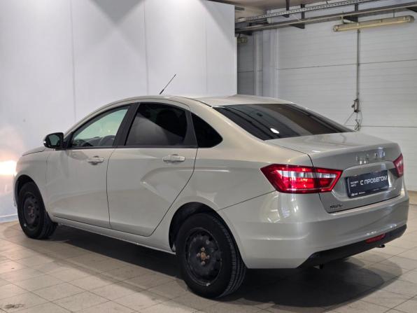 Lada (ВАЗ) Vesta I с пробегом 2020 года, цена 965 000 рублей, 107000 км, седан, Автокод Объявления