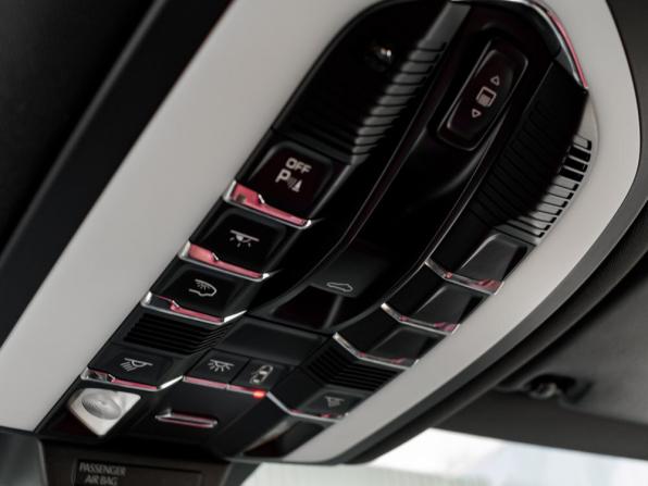 Porsche Macan I с пробегом 2015 года, цена 3 100 000 рублей, 151707 км, внедорожник, Автокод Объявления