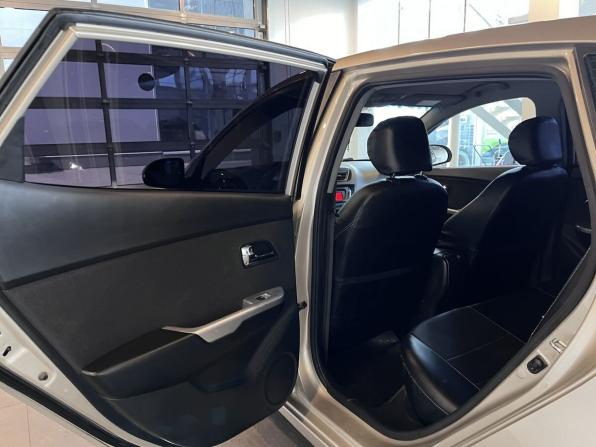 Kia Rio III с пробегом 2013 года, цена 890 000 рублей, 167309 км, хэтчбек, Автокод Объявления