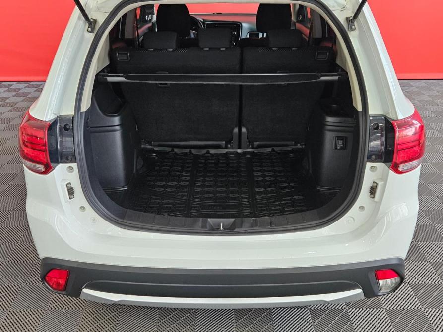 Mitsubishi Outlander III Рестайлинг 2 Вологда  - изображение 17