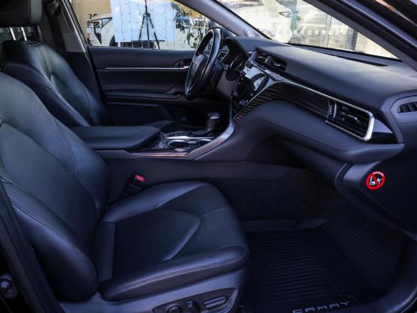 Toyota Camry VIII (XV70) с пробегом 2019 года, цена 3 300 000 рублей, 105673 км, седан, Автокод Объявления