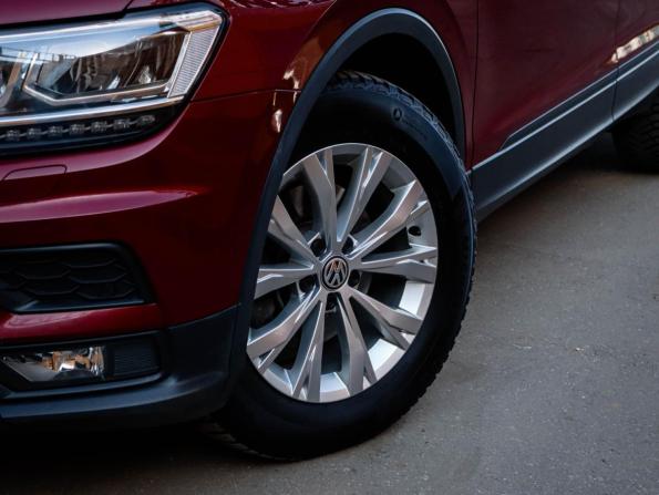 Volkswagen Tiguan II с пробегом 2019 года, цена 2 624 999 рублей, 86088 км, внедорожник, Автокод Объявления