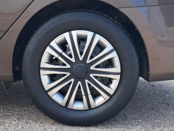 Hyundai Solaris I Рестайлинг с пробегом 2015 года, цена 685 000 рублей, 191635 км, седан, Автокод Объявления