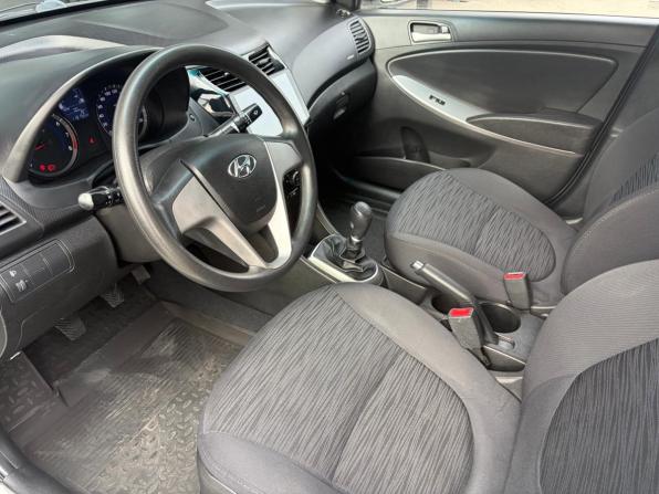 Hyundai Solaris I Рестайлинг с пробегом 2014 года, цена 890 000 рублей, 118000 км, седан, Автокод Объявления