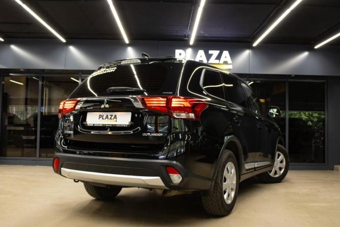 Mitsubishi Outlander III Рестайлинг 2 с пробегом 2018 года, цена 2 399 000 рублей, 85513 км, внедорожник, Автокод Объявления