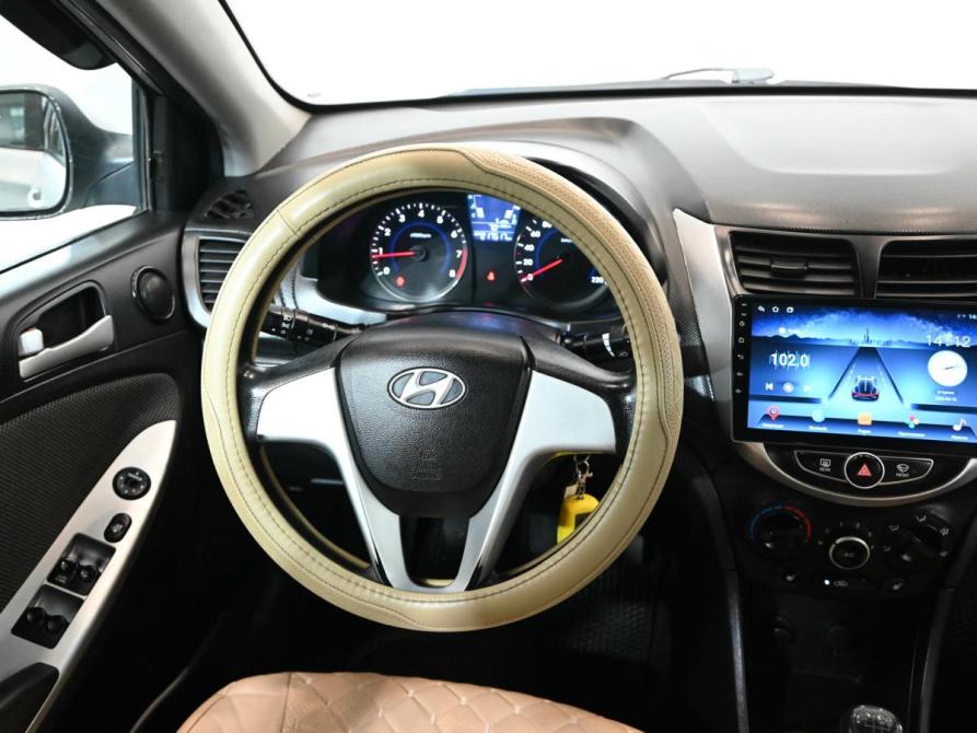 Hyundai Solaris I Екатеринбург  - изображение 8