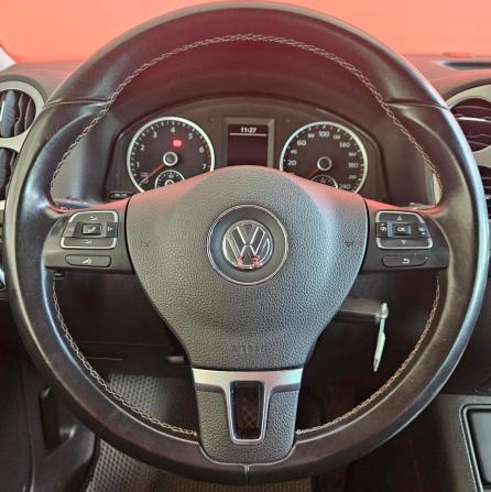 Volkswagen Tiguan I Рестайлинг с пробегом 2016 года, цена 1 599 000 рублей, 98012 км, внедорожник, Автокод Объявления