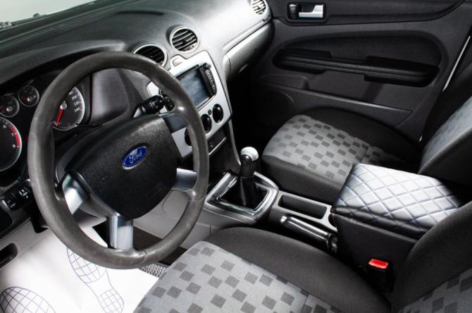Ford Focus II с пробегом 2007 года, цена 629 000 рублей, 415000 км, хэтчбек, Автокод Объявления