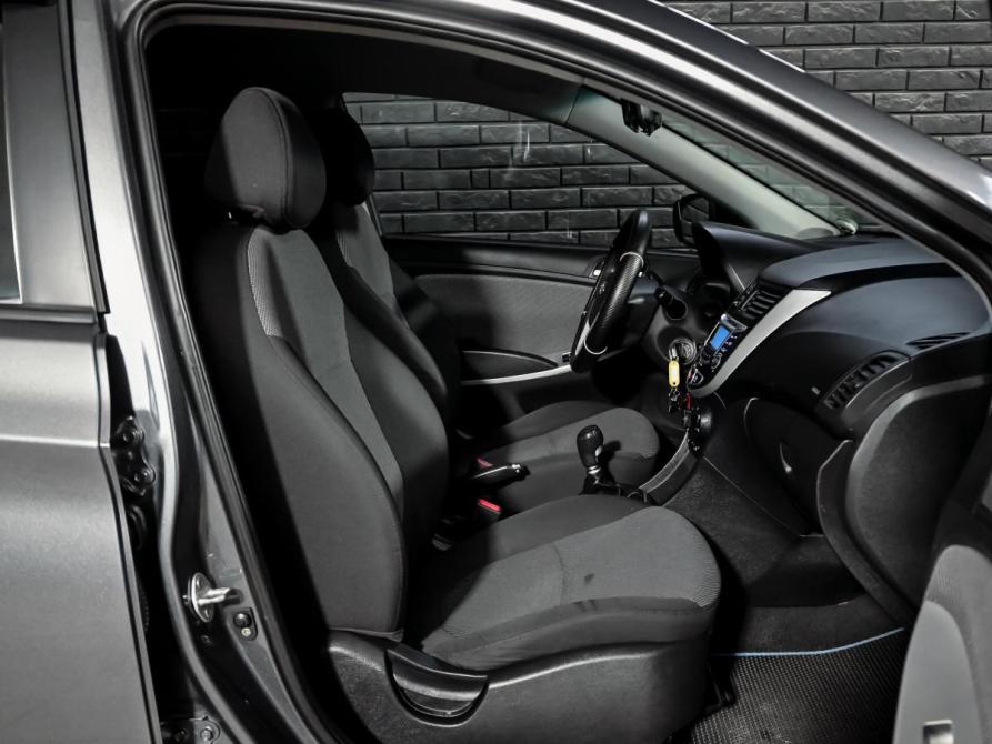 Hyundai Solaris I Екатеринбург  - изображение 11