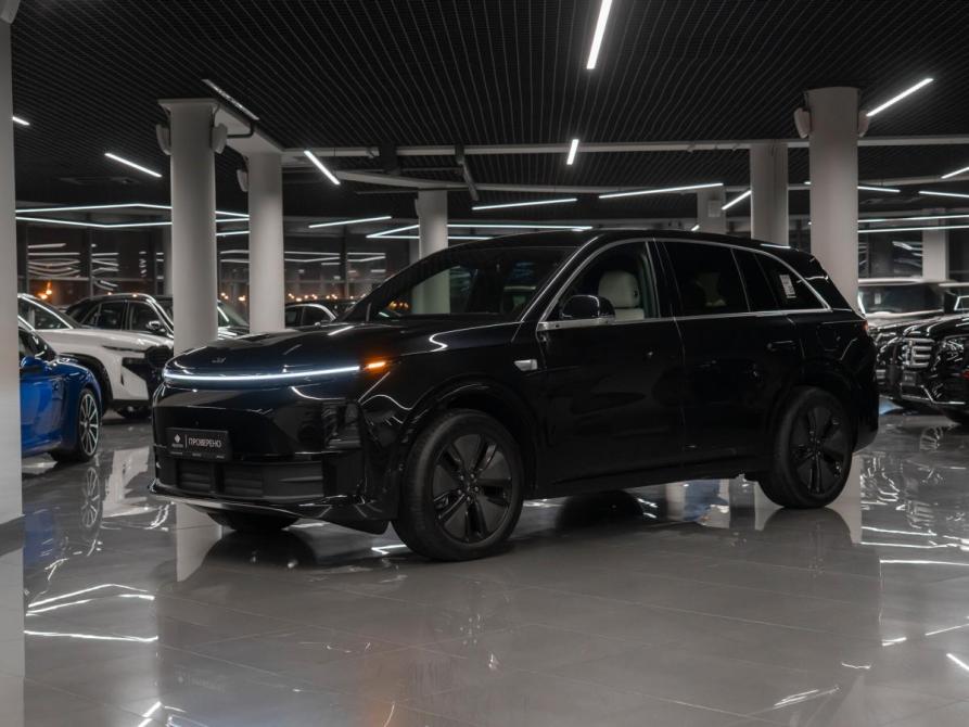 Li Auto (Lixiang) L6 Москва  - изображение 1